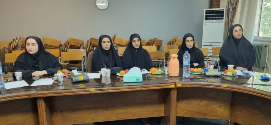 برگزاری نشست هم اندیشی بسیج اساتید و اعضای هیأت علمی دانشگاه فرهنگیان مازندران در مرکز شهید رجایی بابل 5