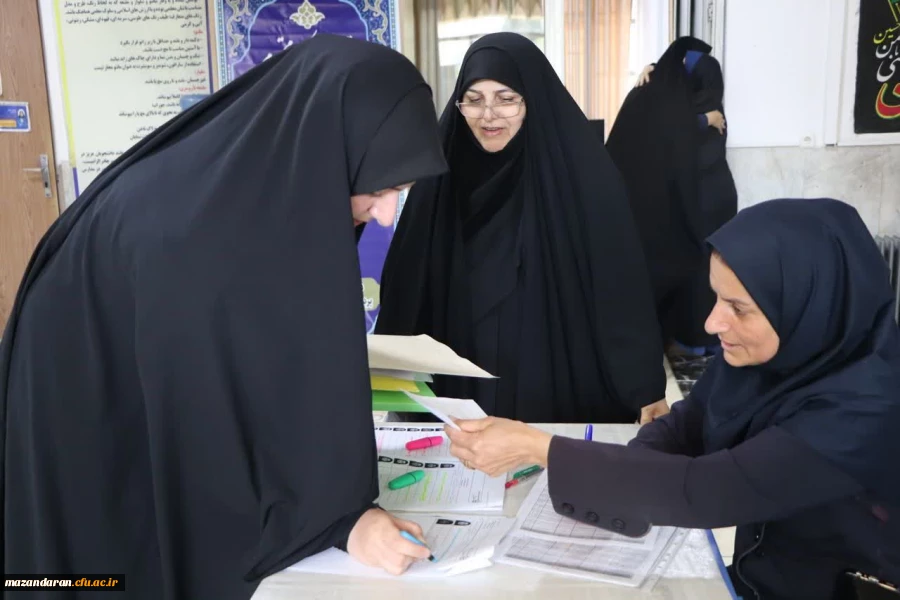 بازدید رئیس پردیس خواهران از روند برگزاری ارزشیابی تکمیلی  4