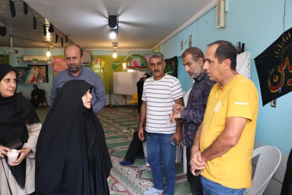 نشست صمیمی رضایی منش رئیس پردیس فاطمه الزهرا(س) ساری با خانواده های پذیرفته شدگان  2