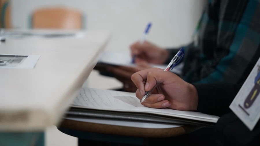 تداوم ارزیابی شایستگی معلمان آینده در دانشگاه فرهنگیان مازندران
 6