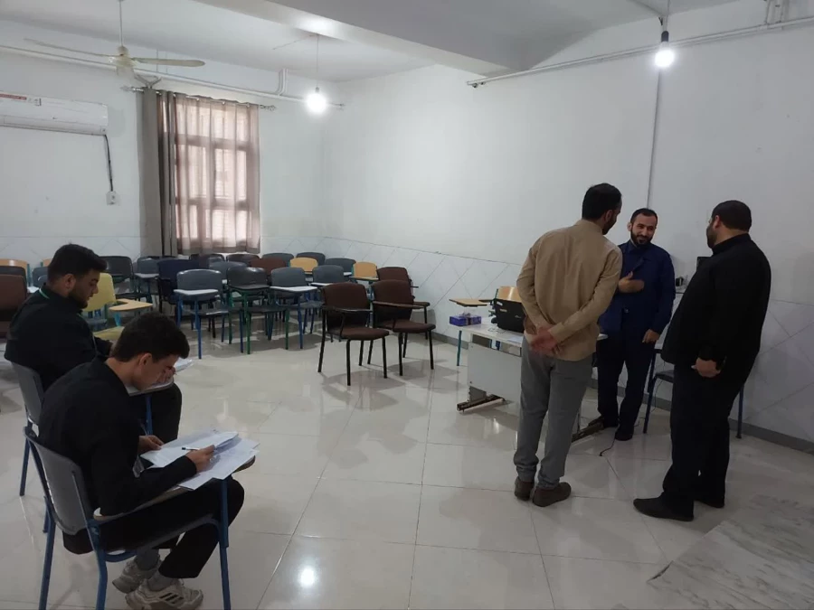 بازدید رئیس اداره حراست دانشگاه فرهنگیان مازندران از روند ارزیابی تکمیلی داوطلبان معلمی
 4