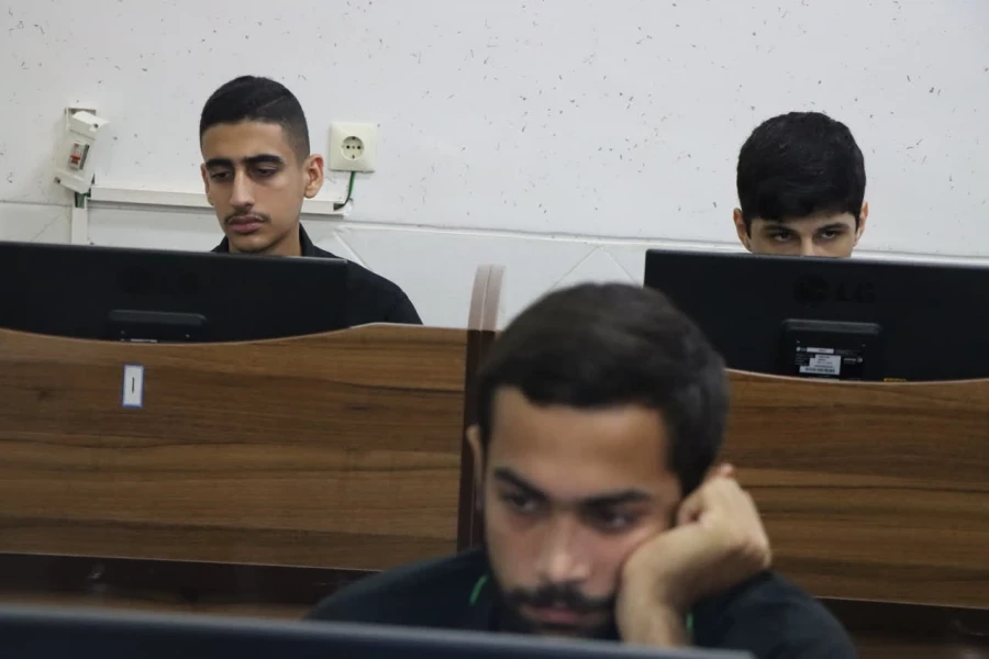 استمرار فرآیند ارزیابی تکمیلی داوطلبان ورود به دانشگاه فرهنگیان مازندران در روز دهم 5