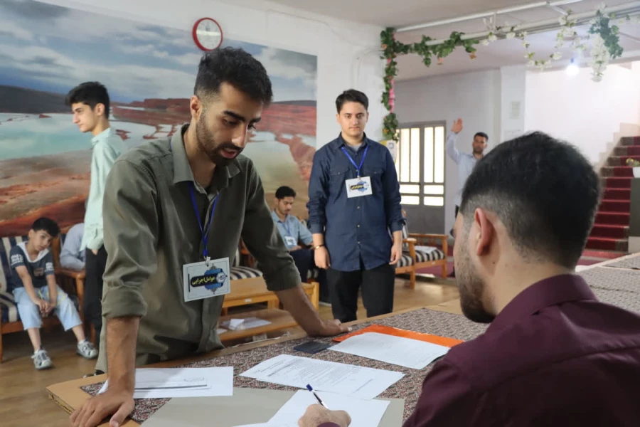 پیشبرد مرحله ارزیابی تکمیلی  داوطلبان ورود به دانشگاه فرهنگیان مازندران در روز یازدهم

 10