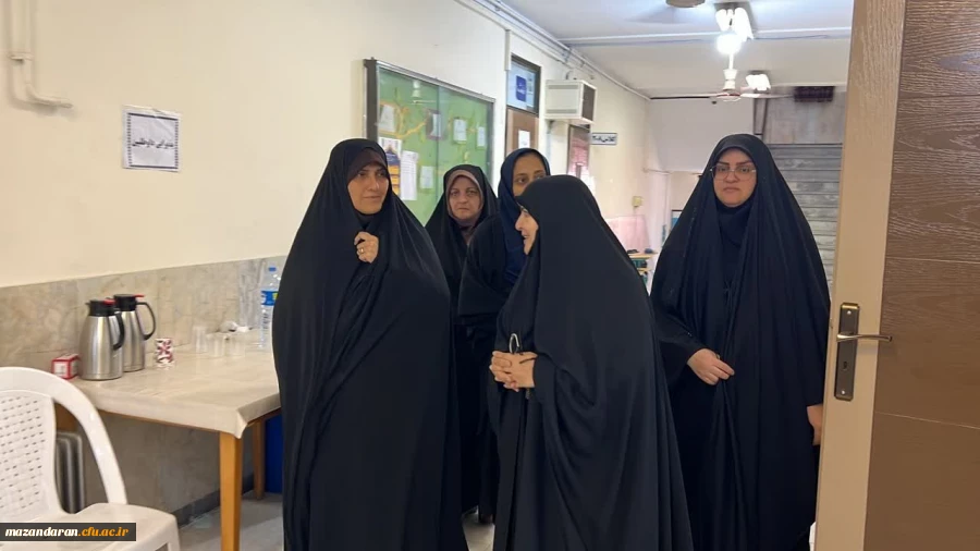 بازدید مدیرکل امور بانوان استانداری مازندران از پردیس فاطمه الزهرا (س) ساری
 2