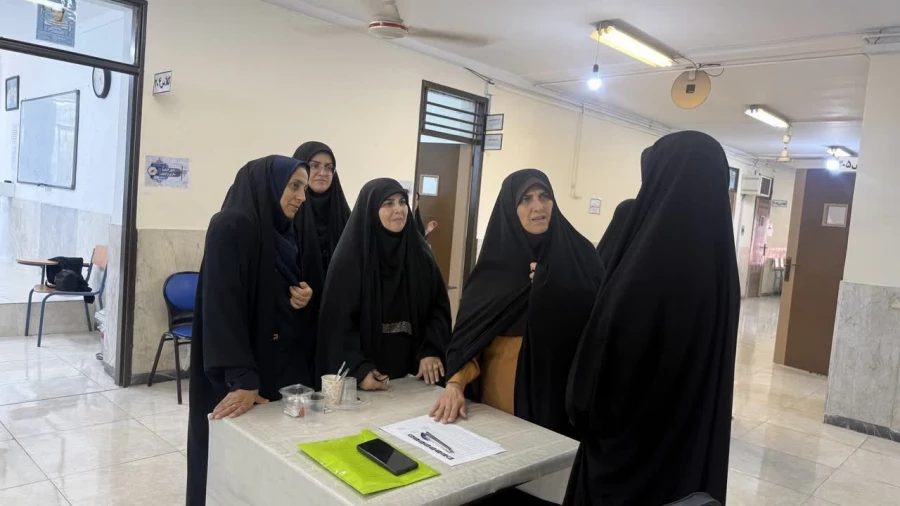 بازدید مدیرکل امور بانوان استانداری مازندران از پردیس فاطمه الزهرا (س) ساری
 5