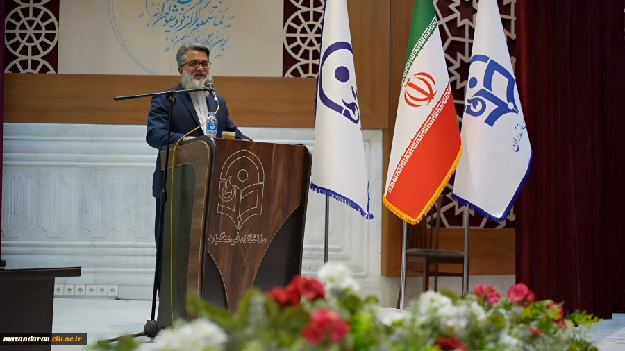  افتخار می کنیم که دانشگاه فرهنگیان پیشرو در ترویج فرهنگ ایثار و شهادت است.
 2