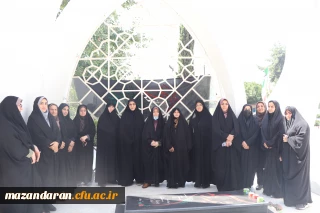  نخستین روز از هفته دولت

همزمان با هفته دولت؛ ادای احترام به مقام شامخ شهدا در نخستین روز از هفته دولت، ریاست پردیس فاطمه الزهرا (س) ساری و همکاران پردیس با حضور در مزار شهید خوشنام پردیس خواهران ، با قرائت فاتحه ، به مقام شامخ شهدای گرانقدر ادای احترام کردند.