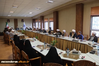 برگزاری نشست بررسی برنامه ریزی یک ساله اعزام مبلغین به دانشگاه های مازندران در دانشگاه فرهنگیان 
