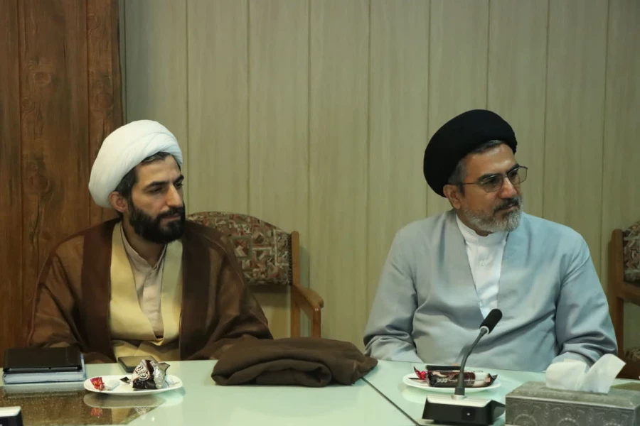 برگزاری نشست بررسی برنامه ریزی یک ساله اعزام مبلغین به دانشگاه های مازندران در دانشگاه فرهنگیان 
 3