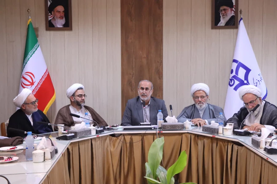 برگزاری نشست بررسی برنامه ریزی یک ساله اعزام مبلغین به دانشگاه های مازندران در دانشگاه فرهنگیان 
 10