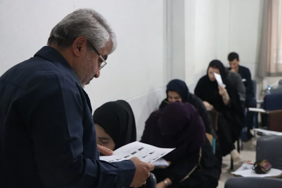 برگزاری آزمون جامع مهارت آموزان ماده ۲۸ در پردیس دکتر شریعتی ساری 
 5