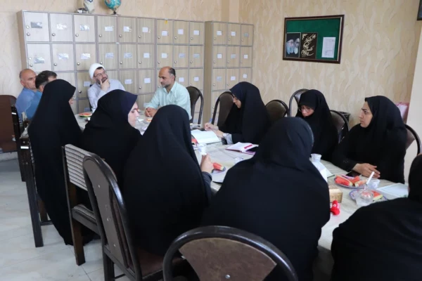 جلسه تفسیر قرآن با حضور حجت الاسلام غلامی 2