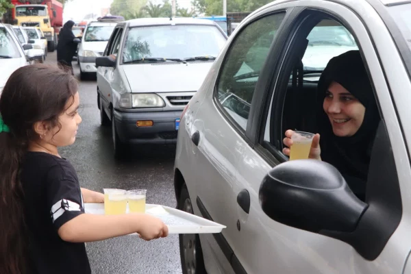 موکب پذیرایی در مسیر پیاده روی جاماندگان اربعین حسینی 6