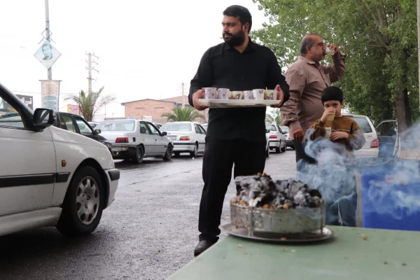 موکب پذیرایی در مسیر پیاده روی جاماندگان اربعین حسینی 9