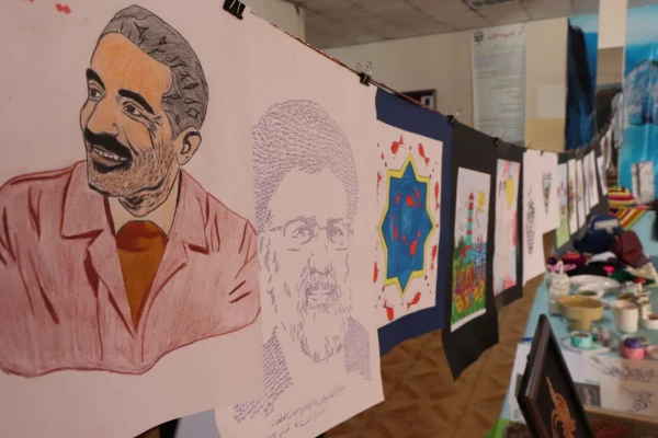 برپایی نمایشگاه از دست ساخته های دانشجویی 3