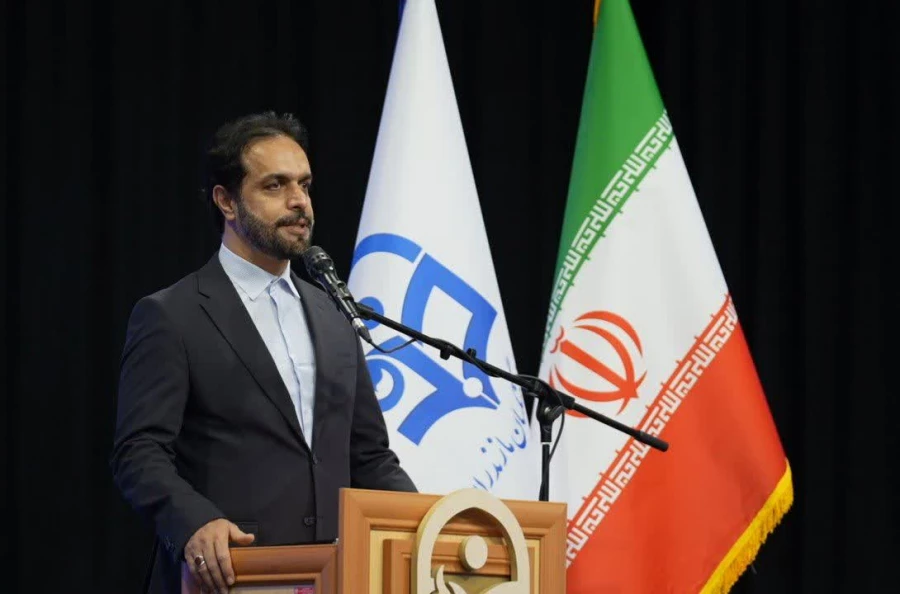 تأکید بر گسترش فرهنگ قرآنی، امنیت فرهنگی جامعه و نقش دانشجومعلمان در ترویج معارف دینی
 5