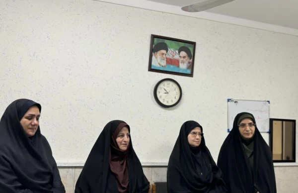 حضور مسئولین دانشگاه فرهنگیان پردیس فاطمه الزهرا (س) ساری در آغازین روز از شروع کلاس هابرای تبریک سال تحصیلی جدید 2