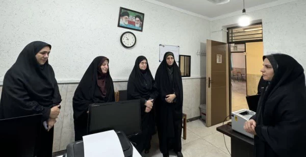 حضور مسئولین دانشگاه فرهنگیان پردیس فاطمه الزهرا (س) ساری در آغازین روز از شروع کلاس هابرای تبریک سال تحصیلی جدید 2