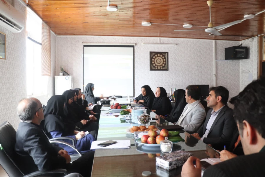 برگزاری جلسه بازآموزی کارورزی با حضور معاون آموزشی دانشگاه فرهنگیان مازندران 5