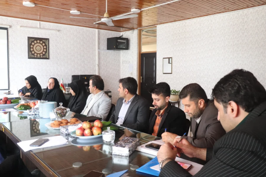 برگزاری جلسه بازآموزی کارورزی با حضور معاون آموزشی دانشگاه فرهنگیان مازندران 11