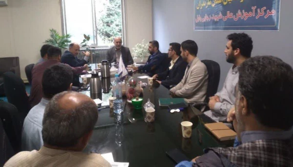 جلسه اسکان مرکز شهید رجایی بابل با حضور رئیس دانشگاه فرهنگیان مازندران 
 3