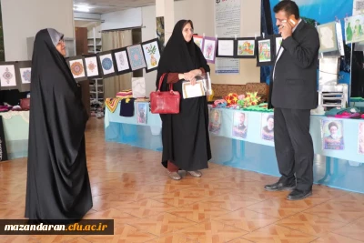 بازدید یونسی سرپرست اداره آموزش و پرورش شهرستان قائمشهر از نمایشگاه دستاوردهای دانشجویی دانشگاه فرهنگیان قائمشهر