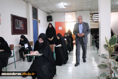 بازدید مهدوی رئیس دانشگاه فرهنگیان استان مازندران از روند برگزاری امتحانات 