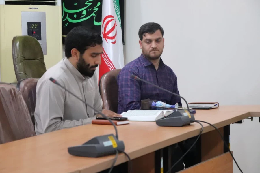 تودیع فاطمه دامغانی، فرمانده اسبق بسیج دانشجویی مرکز حضرت فاطمه (س) قائمشهر و معارفه ساجده داداشی، فرمانده جدید بسیج دانشجویی مرکز  2