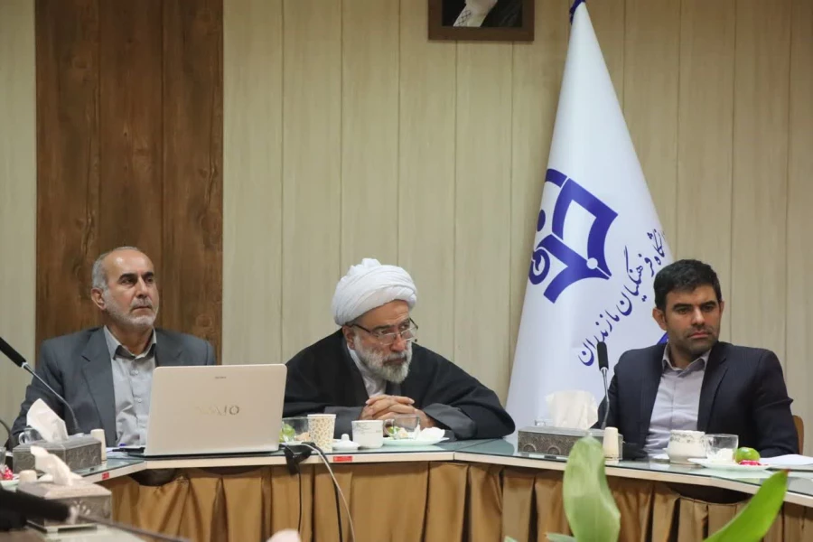 برگزاری جلسه شورای فرهنگی، تربیتی و امور دانشجویی دانشگاه فرهنگیان مازندران
 11