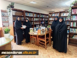 اهدای کتاب «شهدای فاجعه منا» به کتابخانه مرکز بمناسبت بزرگداشت شهدای منا 2