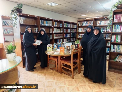 اهدای کتاب «شهدای فاجعه منا» به کتابخانه مرکز بمناسبت بزرگداشت شهدای منا