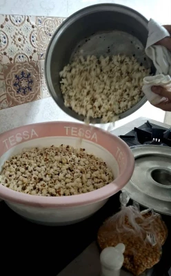 شبی که در کنار هم به تماشای " اسفـند " نشستیم..  2