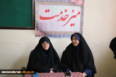 میز خدمت در جریان برگزاری ثبتنام حضوری نو دانشجومعلمان دانشگاه فرهنگیان