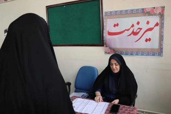میز خدمت در جریان برگزاری ثبتنام حضوری نو دانشجومعلمان دانشگاه فرهنگیان 5