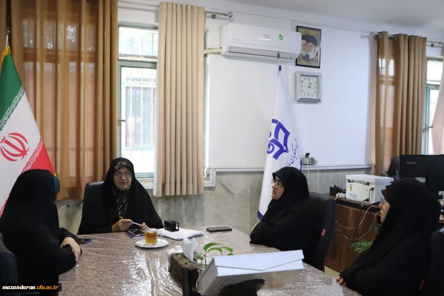 جلسه شورای صنفی پردیس فاطمه الزهرا(س) ساری با حضور دابوئی رئیس پردیس  2