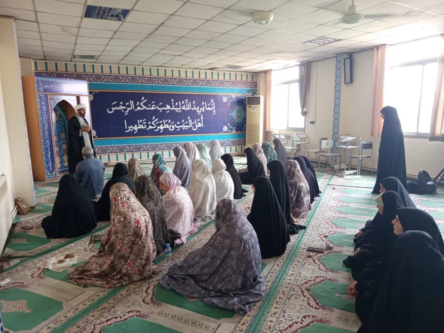 نماز جماعت پویا با حضور مسئول امور شاهد و ایثارگران دانشگاه فرهنگیان استان مازندران 4