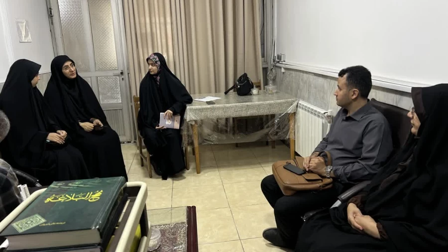 جلسه هماهنگی چاپ کتاب خاطرات شهید جعفر رضایی 4