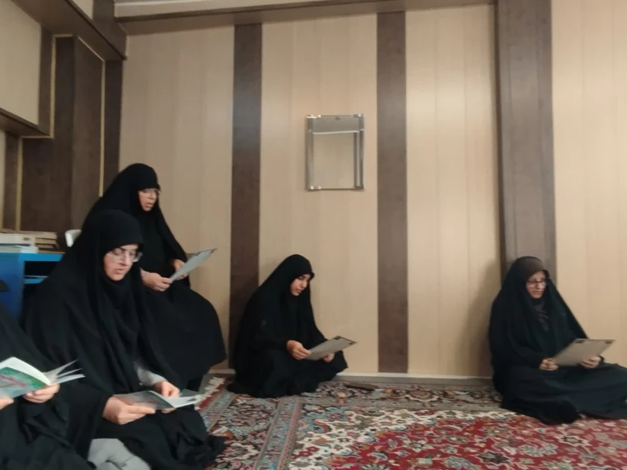 قرائت  زیارت عاشورا در چهارشنبه های عاشورایی 3