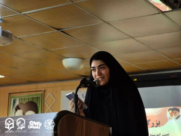 دوشنبه های فرهنگی
باموضوع:نسبت اندیشه ها و اشعار حافظ با قرآن کریم 2