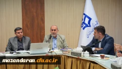 نشست هم اندیشی با محوریت بررسی عملکرد و برنامه ریزی های آموزشی دانشگاه فرهنگیان مازندران
 10