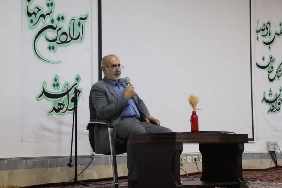 بازدید رئیس دانشگاه فرهنگیان مازندران از مرکز بیت الهدی آمل
 11