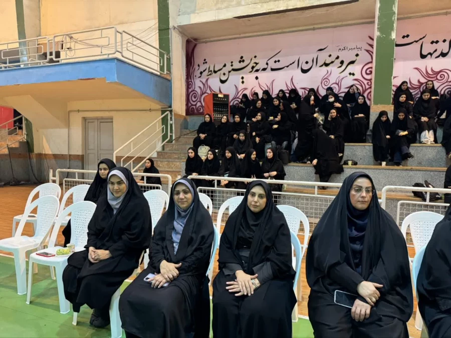 مراسم گرامیداشت هفته تربیت بدنی در پردیس فاطمه الزهرا (س) ساری برگزار گردید. 2