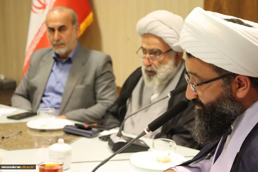 برگزاری نشست ستاد اقامه نماز دانشگاه فرهنگیان مازندران با محوریت برگزاری دوره های «عروج» و «معراج»
 2