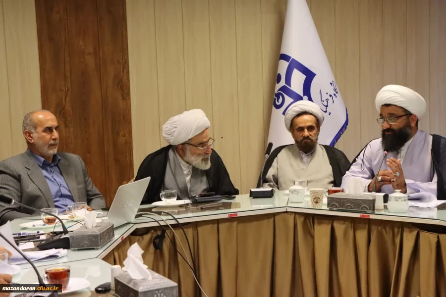 برگزاری نشست ستاد اقامه نماز دانشگاه فرهنگیان مازندران با محوریت برگزاری دوره های «عروج» و «معراج»
 2