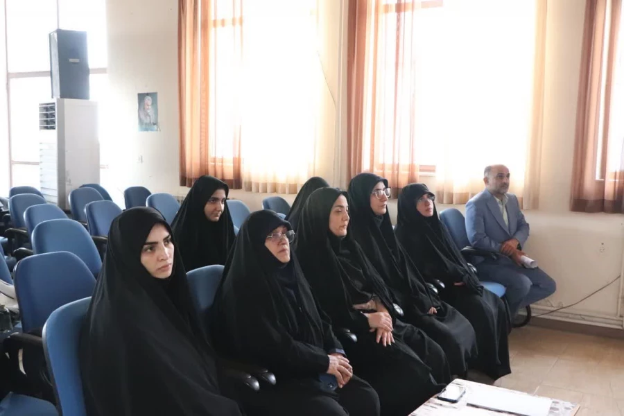 آیین استقبال از نو دانشجو معلمان سراسر کشور به صورت ویدیوکال در مرکز حضرت فاطمه(س)قائمشهر 2