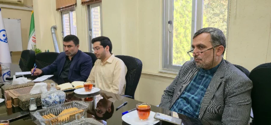 نشست برنامه ریزی فعالیت های قرآنی دانشگاه فرهنگیان مازندران 5