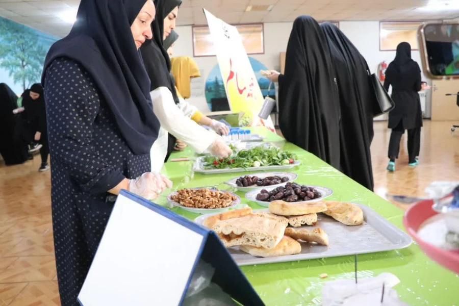 برگزاری میز صبحانه سالم  مرکز حضرت فاطمه(س)قائمشهر
 2