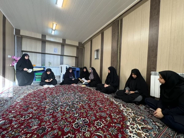 برگزاری دوره روان خوانی و تقویت تجوید قرآن کریم ویژه همکاران پردیس خواهران 2