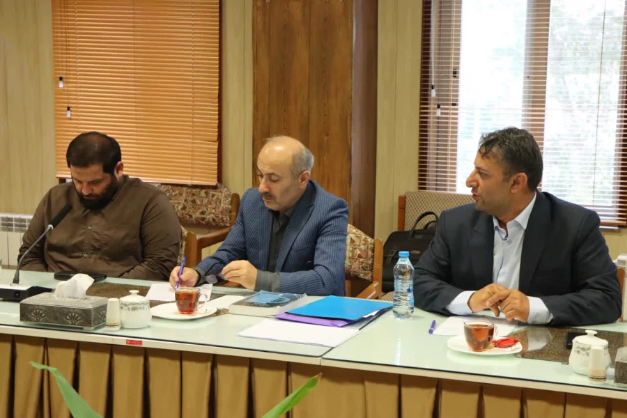 برگزاری جلسه کارگروه تخصصی منابع انسانی دانشگاه فرهنگیان مازندران
 8