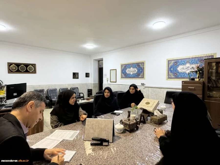 بازدید ادواری رئیس اداره نظارت و ارزیابی دانشگاه فرهنگیان مازندران از پردیس فاطمه الزهرا (س) ساری
 3